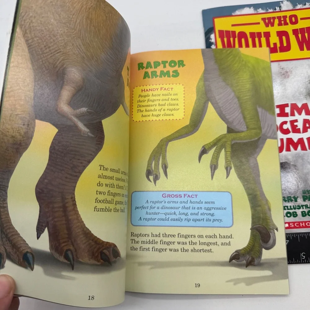 Scholastic Who Would Win‎ Dinosaur Ocean Kids Books Lot of 2 PBS 8-11 yrs